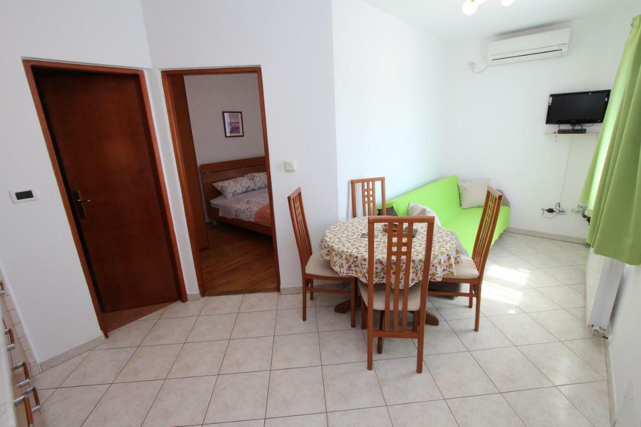 Apartments Villa Mara Rovinj Habitación foto